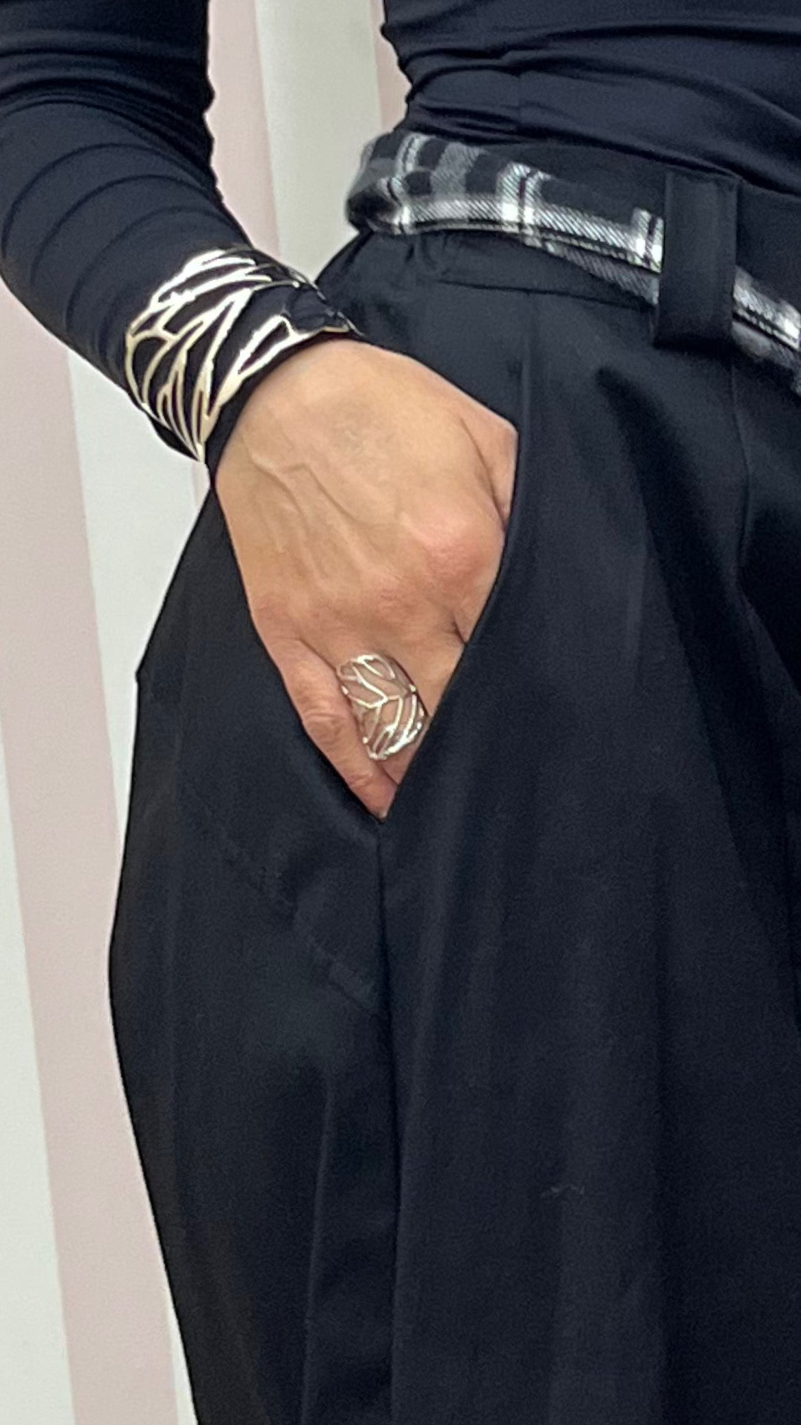 Bracciale e anello foglia