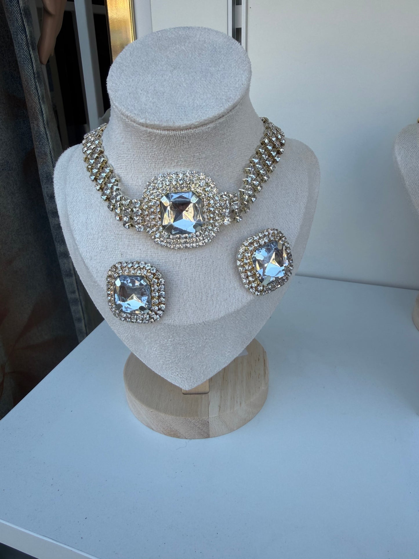 Collana +orecchini