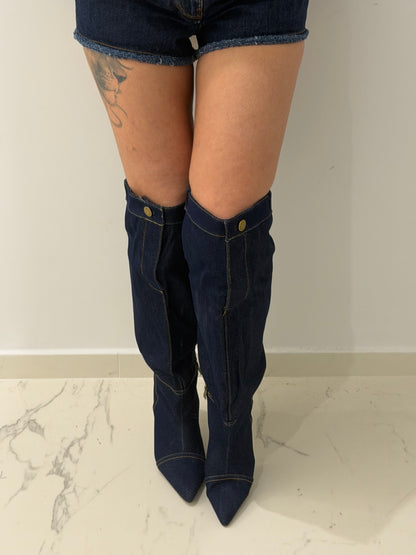 Slouchy boot