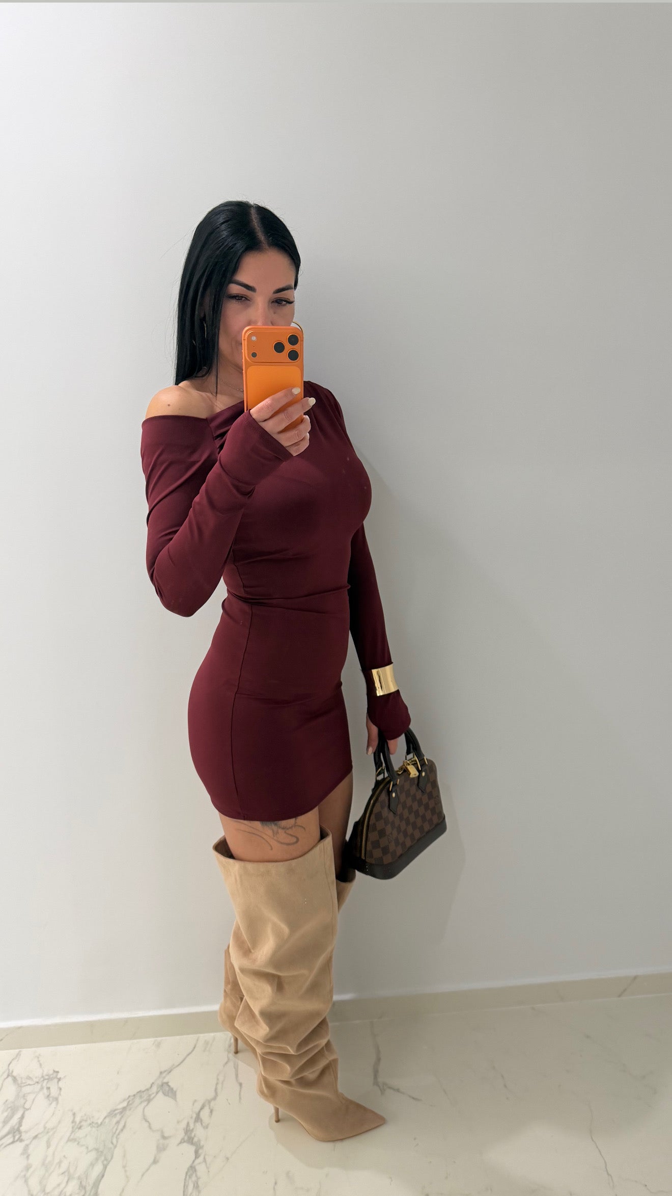 Kim dress