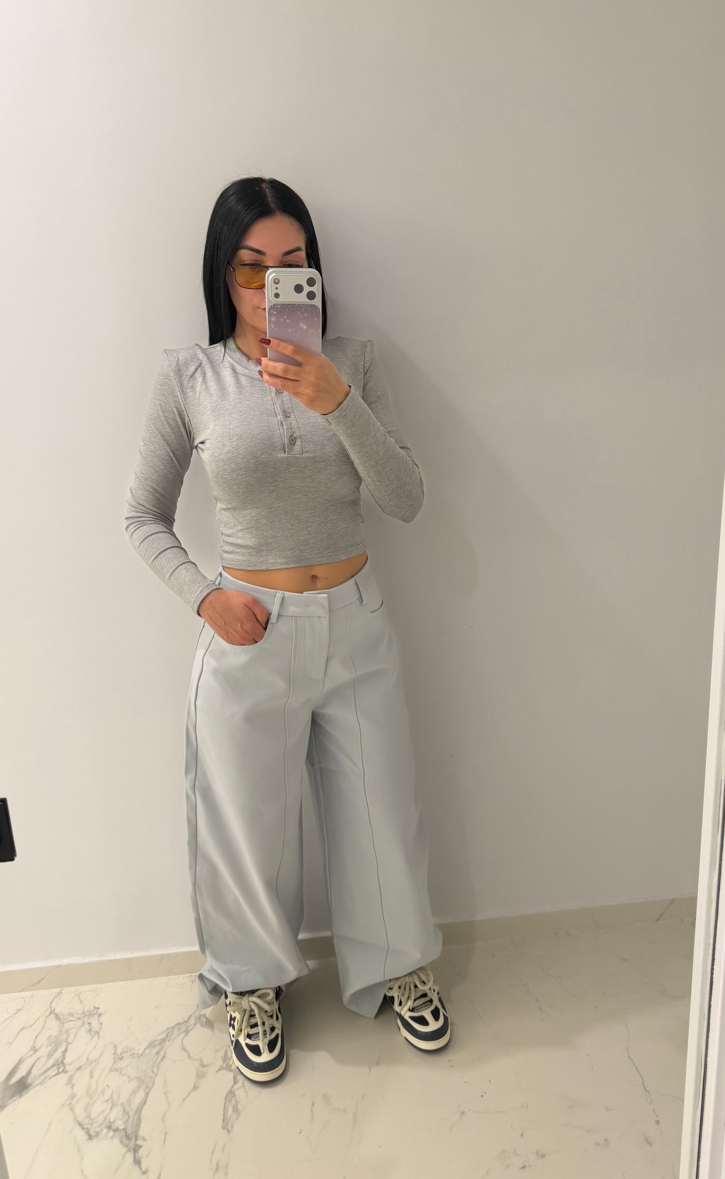 Hose Tonia