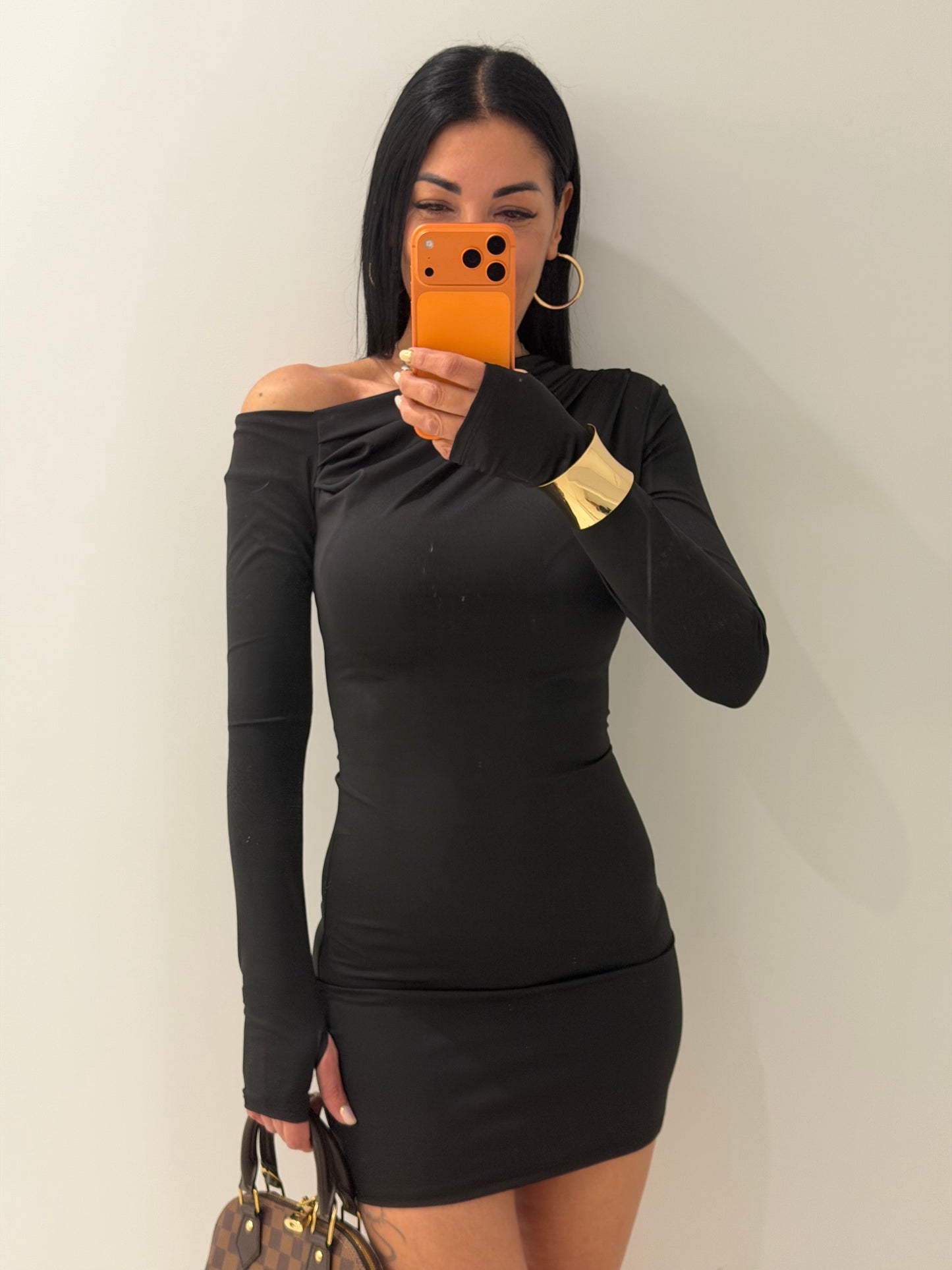 Kim dress