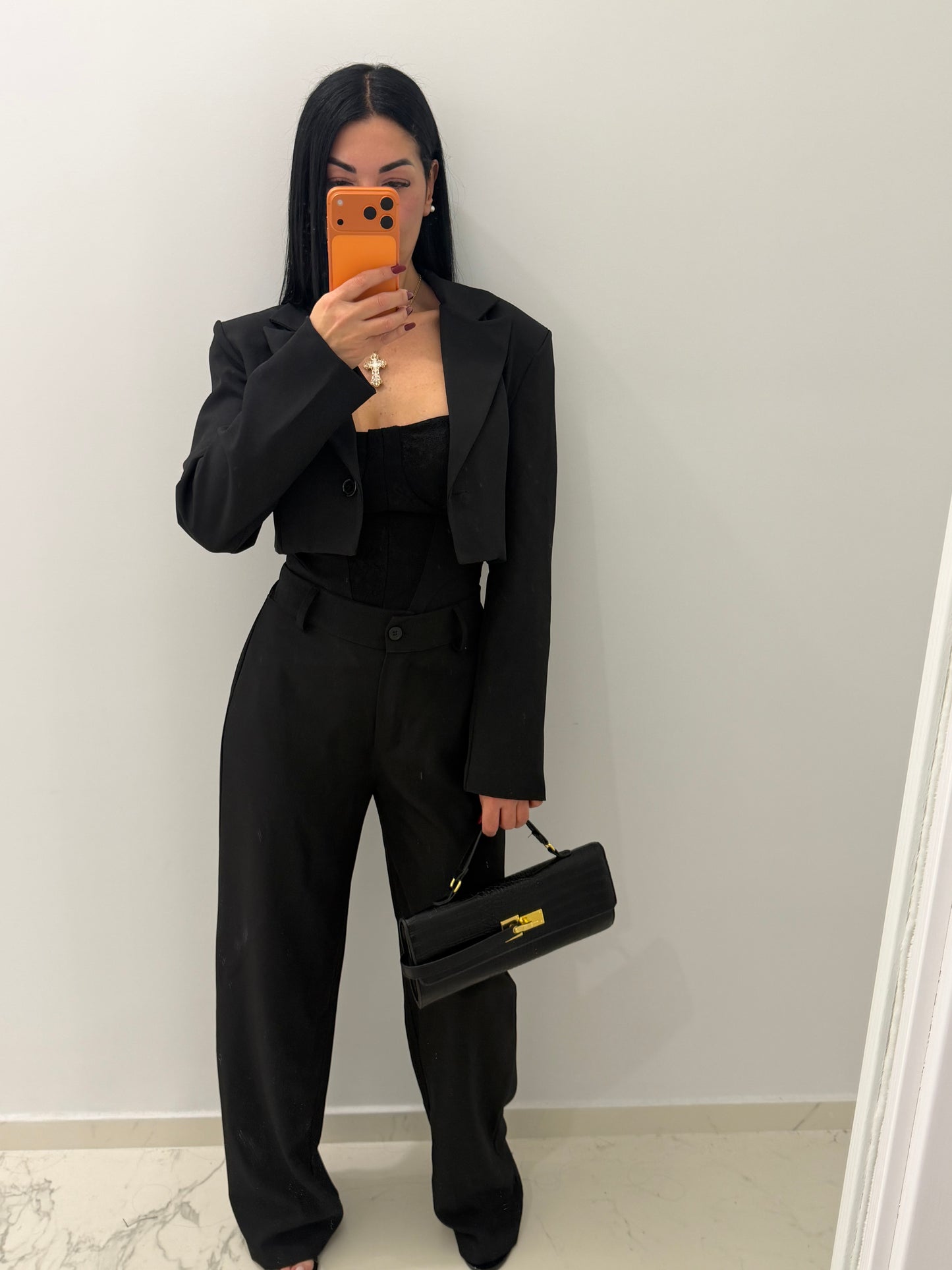 Ambra Suit