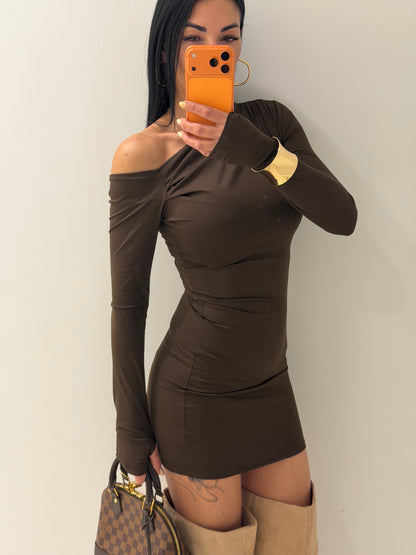 Kim dress