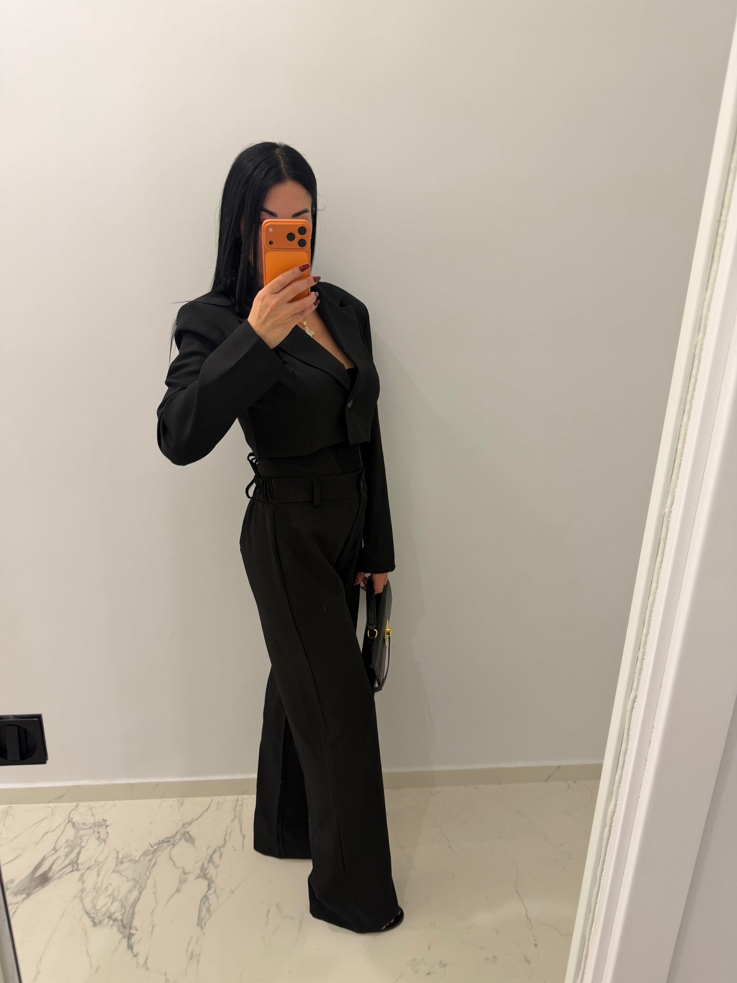 Ambra Suit