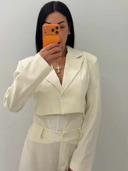 Ambra Suit