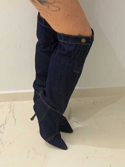 Slouchy boot