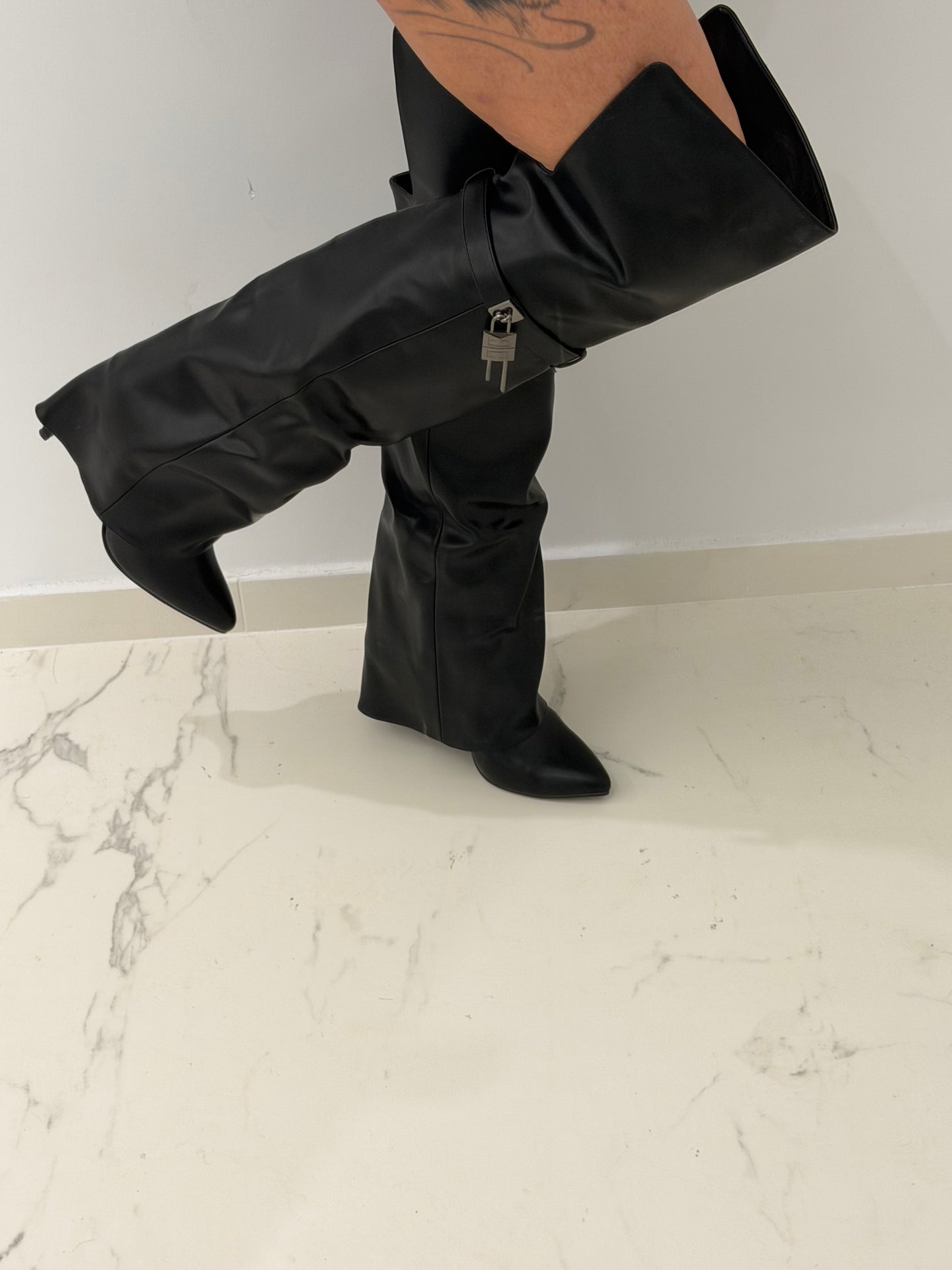 Shark Look Boots