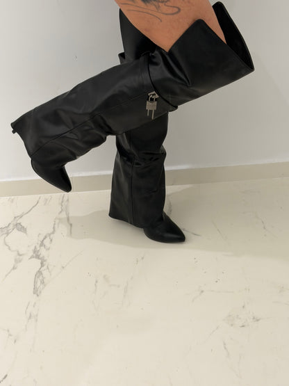 Shark Look Boots