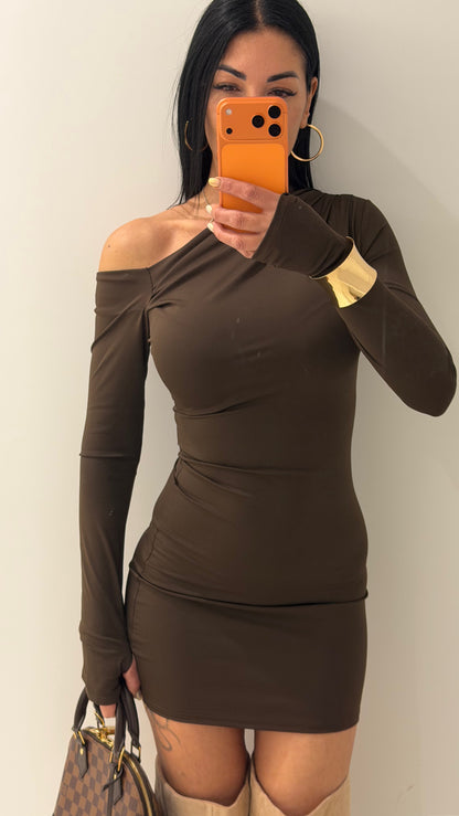Kim dress