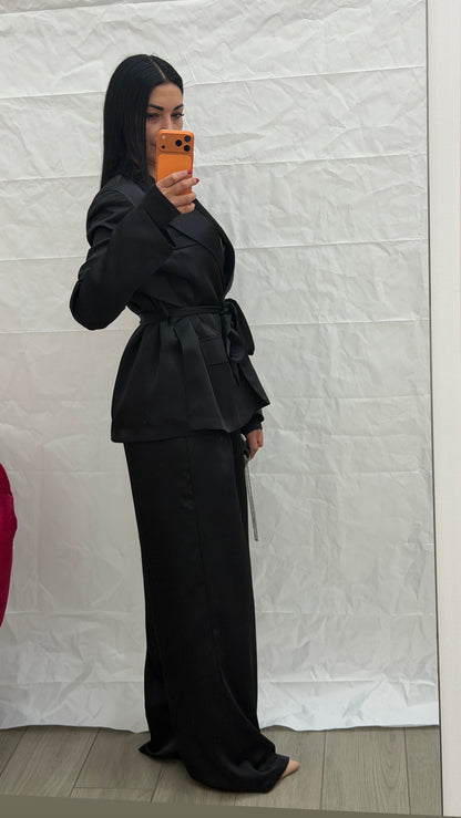 Asia Suit