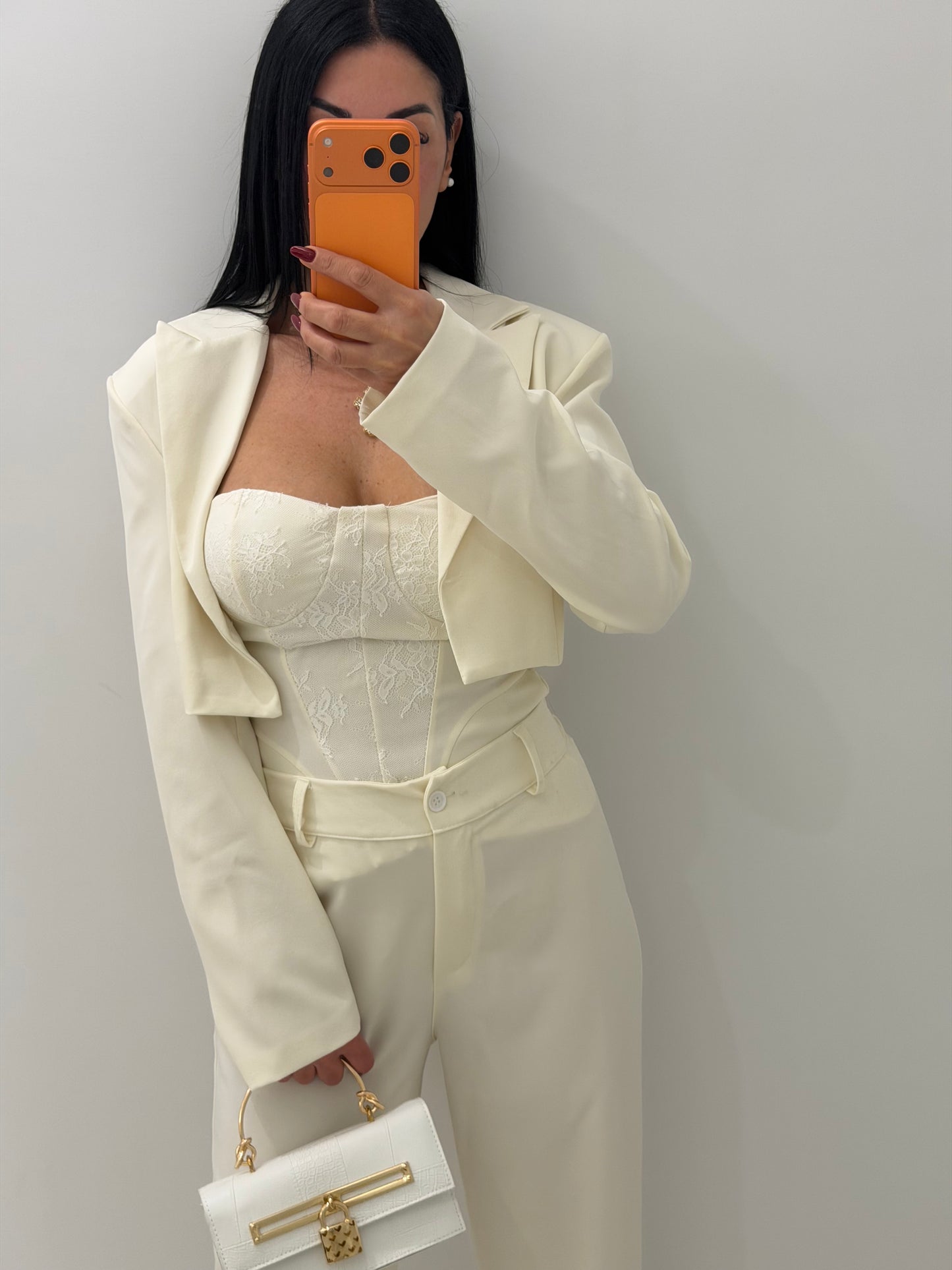 Ambra Suit