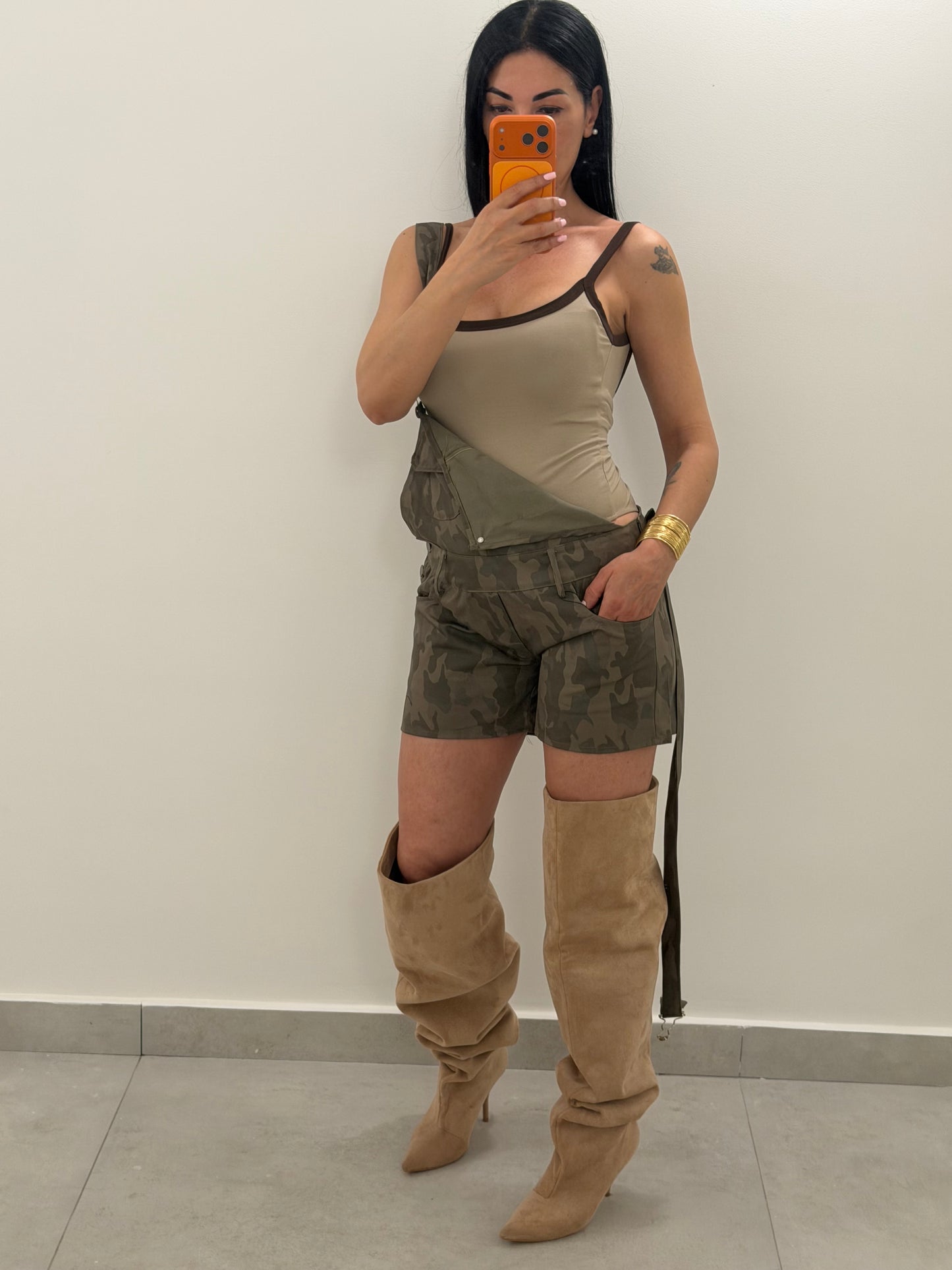Salopette kendra