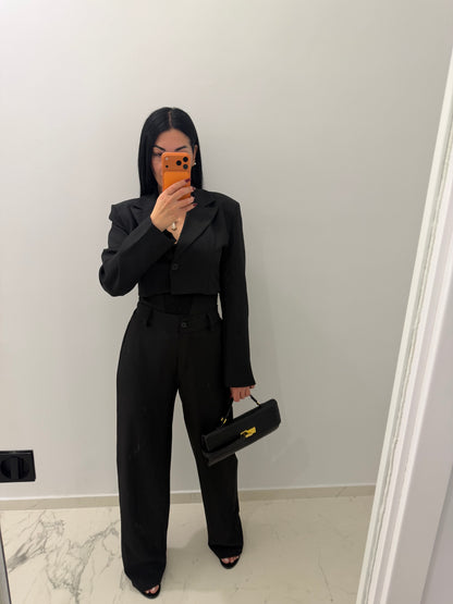 Ambra Suit