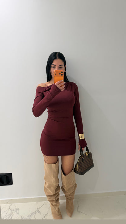 Kim dress