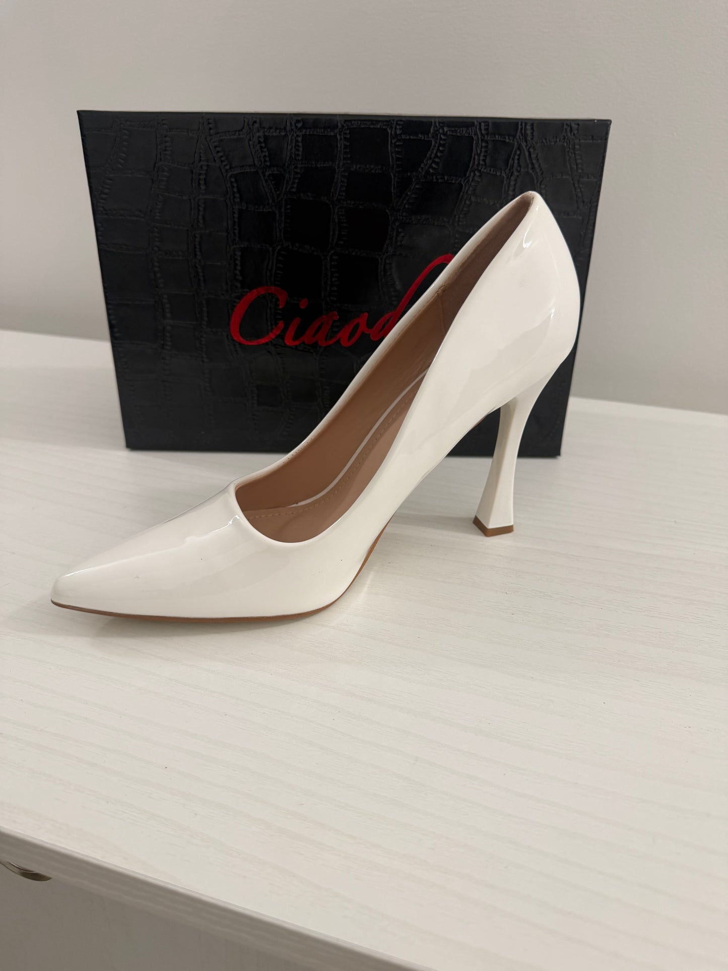 Décolleté bianco