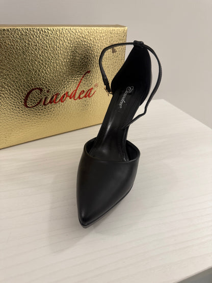 Décolleté cinturino